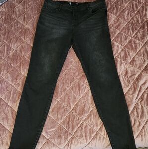 Black Frayed Hem Jeans